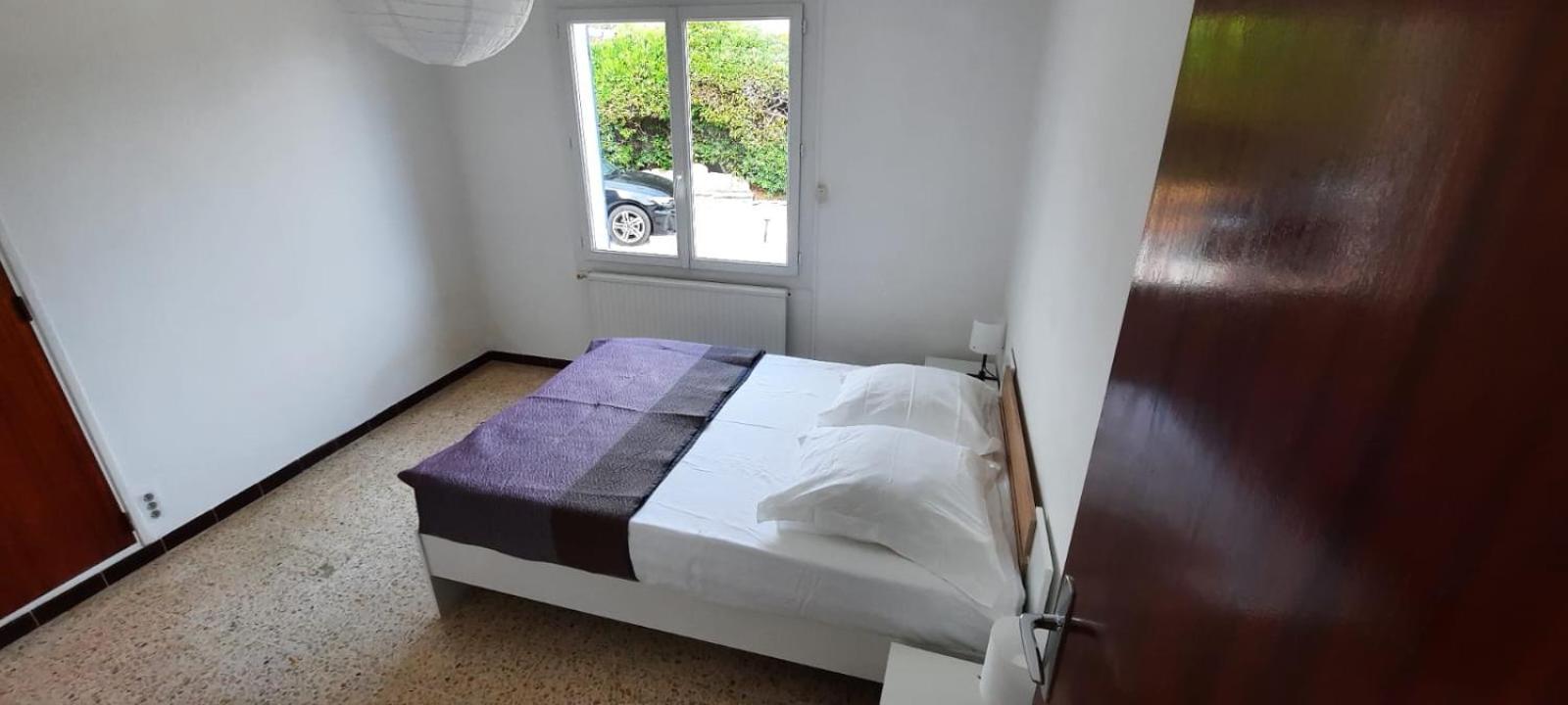 Villa Sur La Mer, 4 Chambres - 8 Personnes Санарі-сюр-Мер Екстер'єр фото